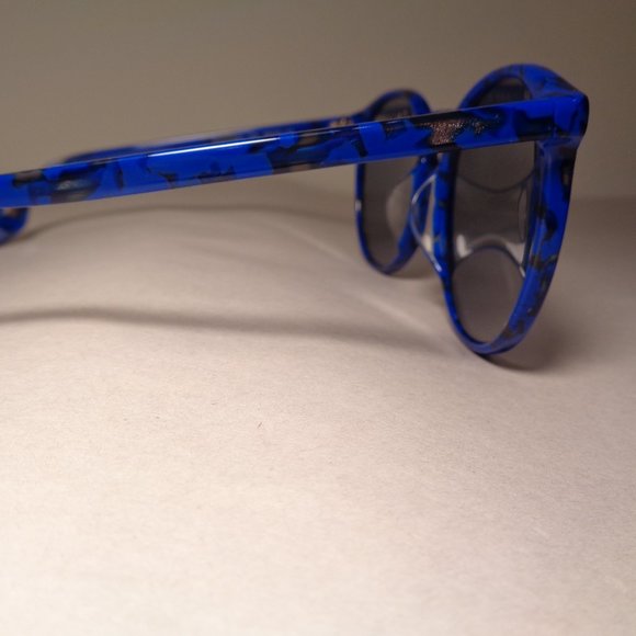 McQ by Alexander McQueen MQ0038SA New Women\'s Sunglasses main image 12